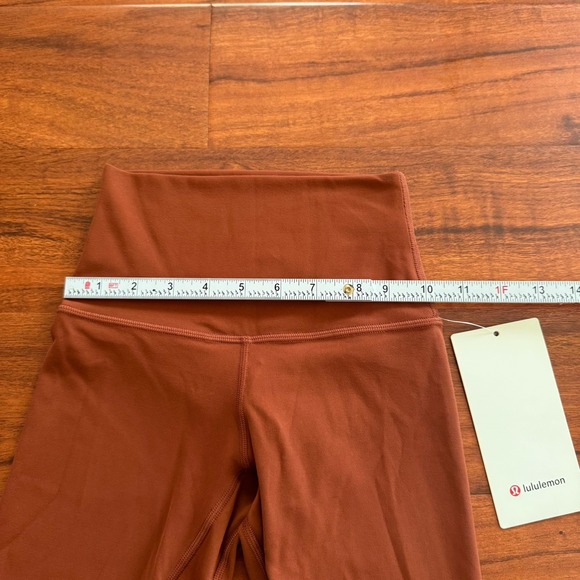 Lululemon Align High Rise Short 8" Dark Terracotta Size 0 NWT $68 - Picture 5 of 15